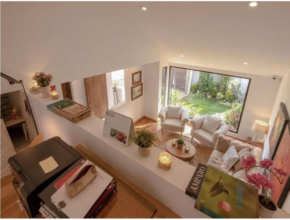 Casa en arriendo en Santa Ana, Bogotá · foto 3 de 24