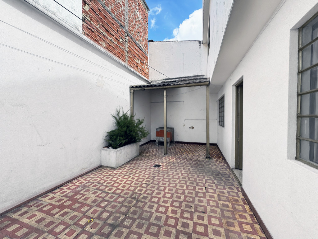 Casa en venta en Santa Isabel, Bogotá · foto 6 de 24