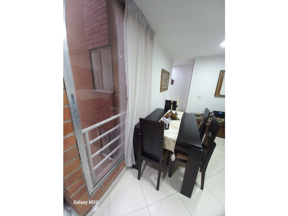 Apartamento en venta en Bombona No.1, Medellín · foto 5 de 9