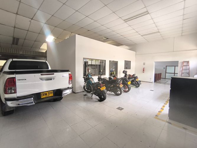 Local en arriendo en Avenida 30 De Agosto, Pereira, 650 m² · foto 4 de 10