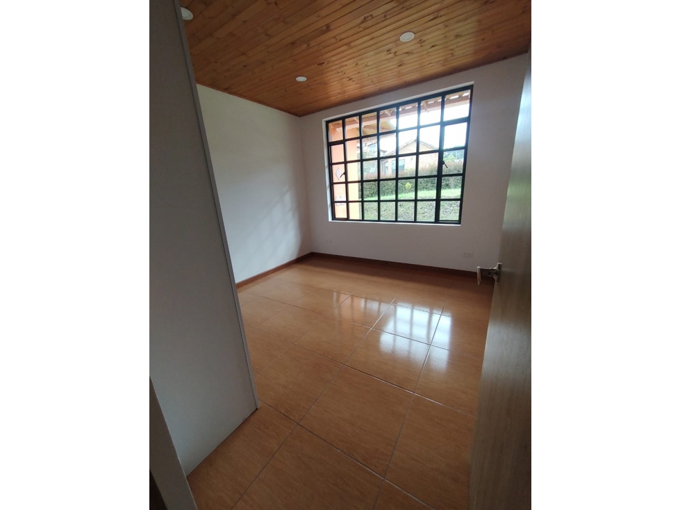 Casa en arriendo en El Hato, La Calera · foto 7 de 24