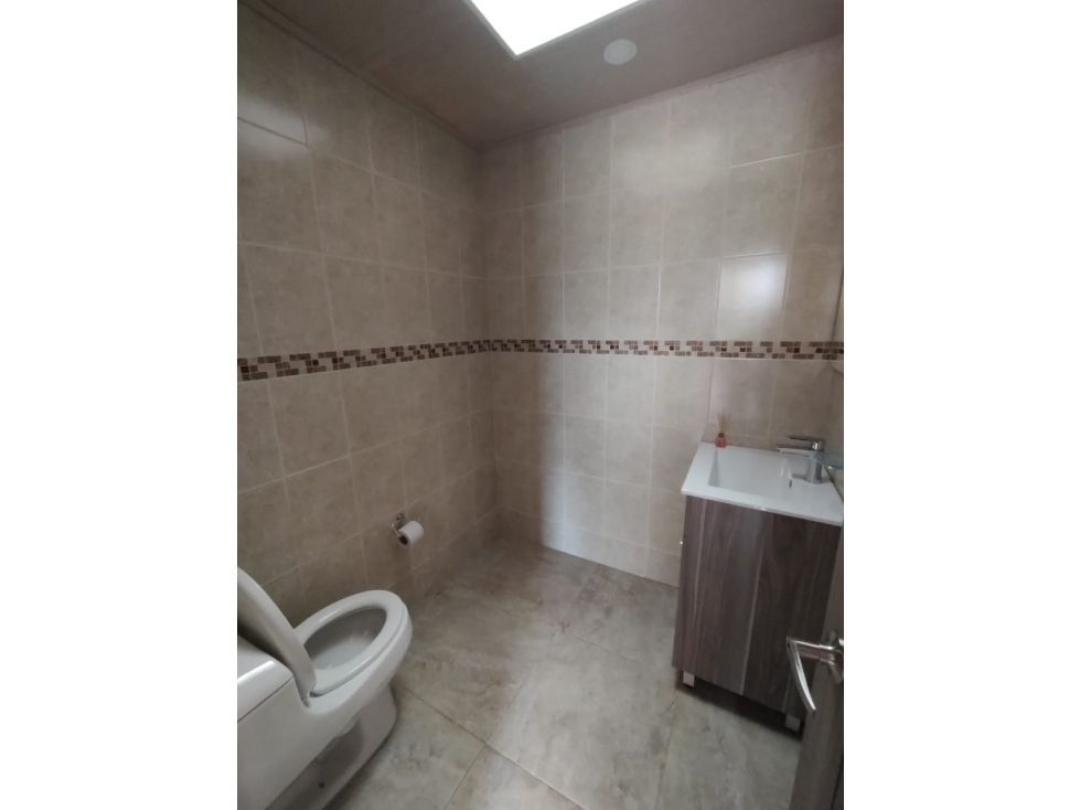 Casa en arriendo en El Hato, La Calera · foto 8 de 24