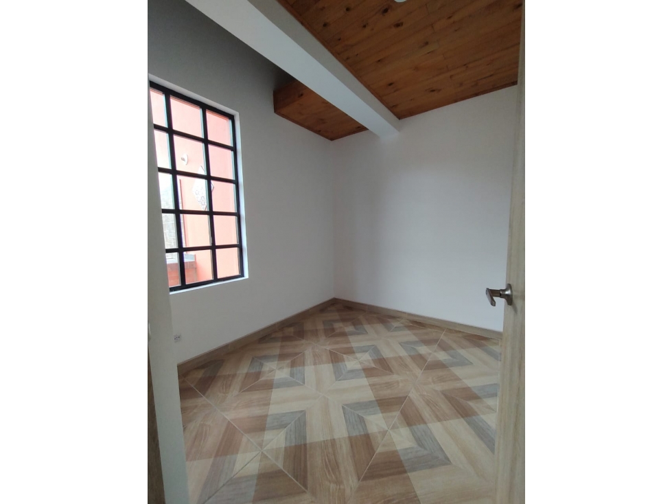 Casa en arriendo en El Hato, La Calera · foto 15 de 24