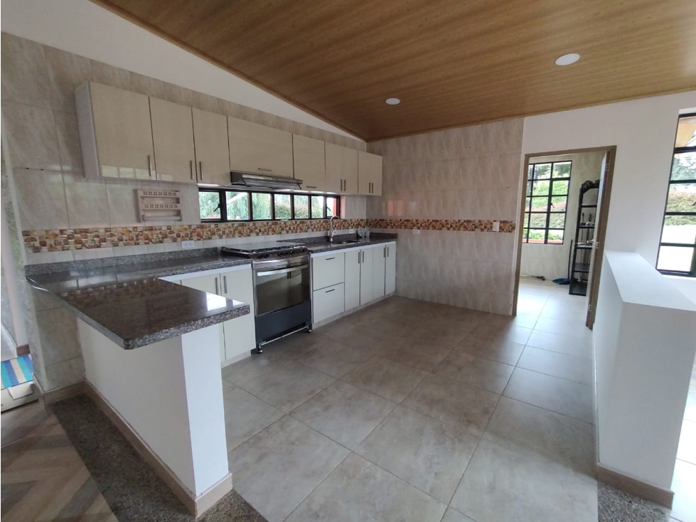 Casa en arriendo en El Hato, La Calera · foto 18 de 24