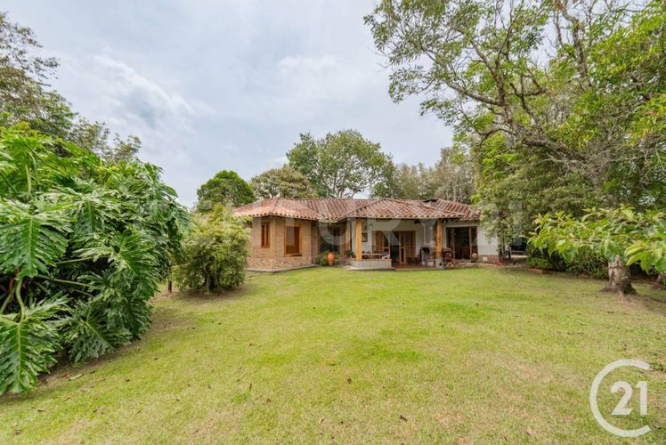 Casa de 4 alcobas en venta en Llano Grande, Rionegro, 304 m² · foto 23 de 23