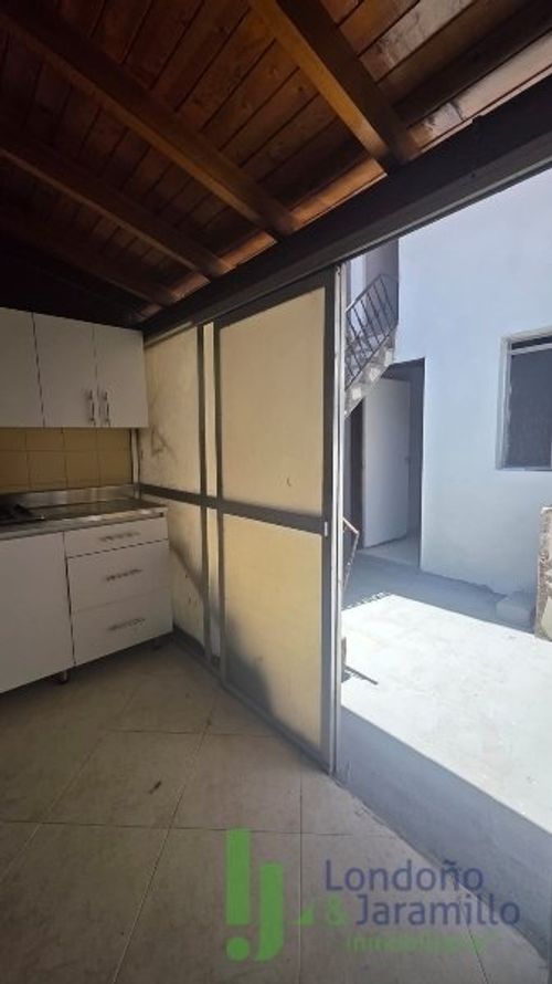 Casa de 5 alcobas en venta en Alcala, Envigado, 120 m² · foto 4 de 20