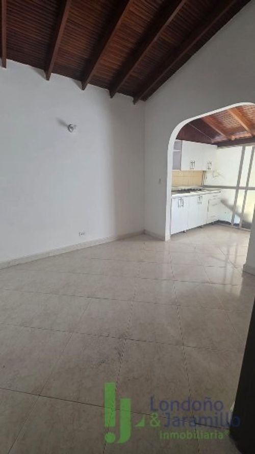 Casa de 5 alcobas en venta en Alcala, Envigado, 120 m² · foto 7 de 20