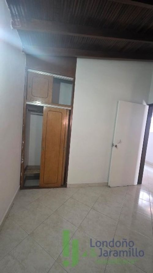 Casa de 5 alcobas en venta en Alcala, Envigado, 120 m² · foto 9 de 20