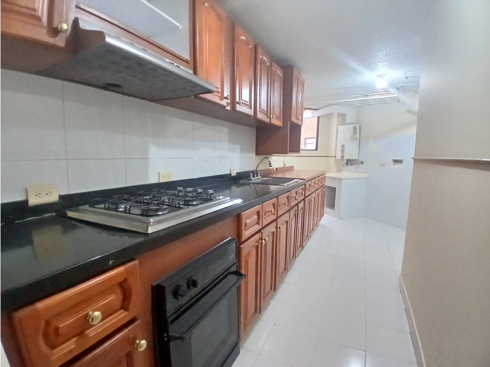 Apartamento en venta en Las Villas, Bogotá · foto 6 de 18