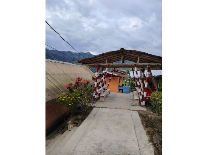 Finca en venta en Corinto, Manizales, 92800 m² · foto 2 de 17