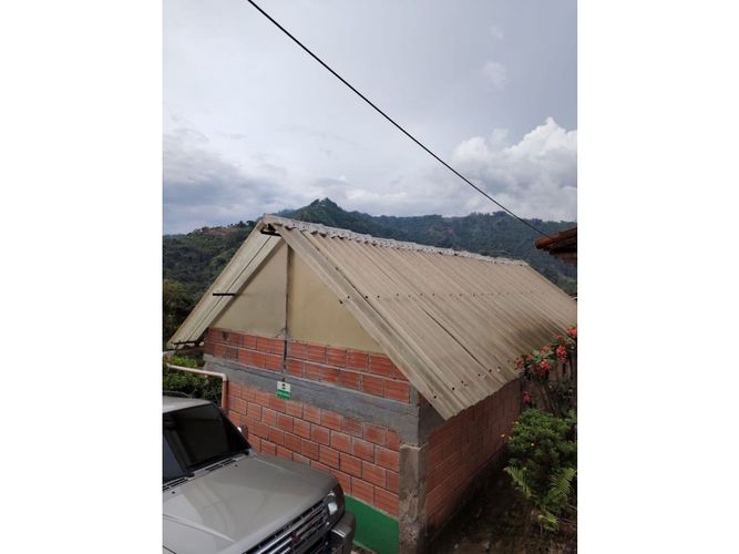 Finca en venta en Corinto, Manizales, 92800 m² · foto 3 de 17
