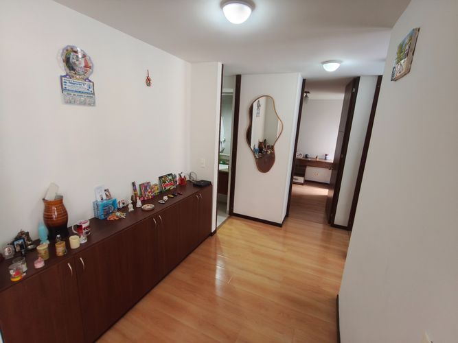 Apartamento de 3 alcobas en venta en Santa Teresa, Bogotá, 75 m² · foto 7 de 24