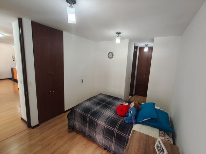 Apartamento de 3 alcobas en venta en Santa Teresa, Bogotá, 75 m² · foto 14 de 24