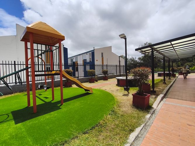 Apartamento de 3 alcobas en venta en Santa Teresa, Bogotá, 75 m² · foto 21 de 24