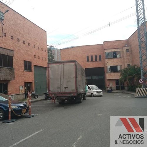 Bodega en arriendo en La Tablaza, La Estrella, 803 m² · foto 8 de 9