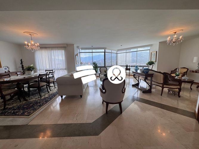 Apartamento de 2 alcobas en venta en Astorga, Medellín, 189 m² · foto 3 de 14