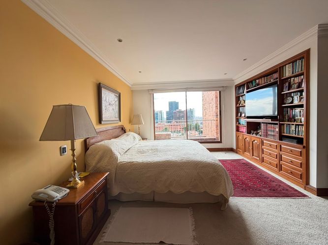 Apartamento de 3 alcobas en venta en Usaquen, Bogotá, 523 m² · foto 14 de 24