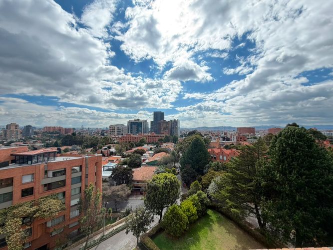 Apartamento de 3 alcobas en venta en Usaquen, Bogotá, 523 m² · foto 21 de 24