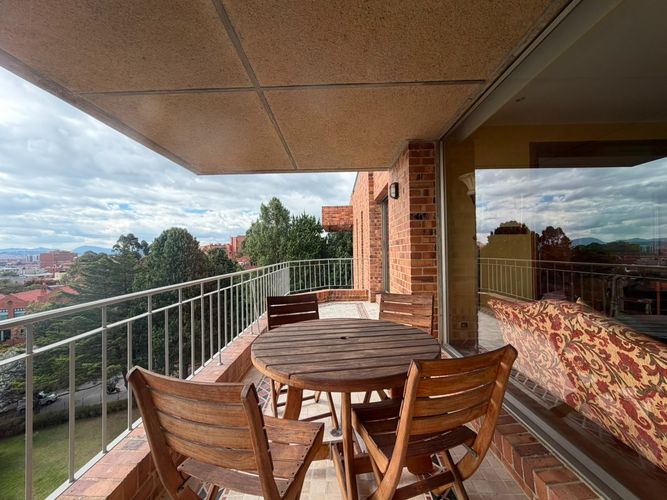 Apartamento de 3 alcobas en venta en Usaquen, Bogotá, 523 m² · foto 5 de 24