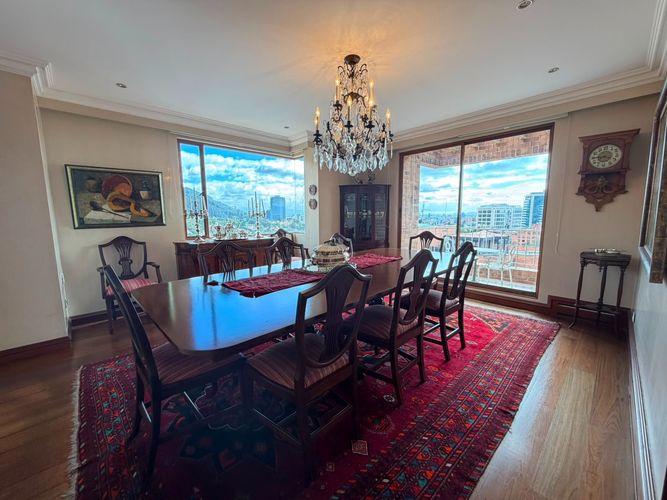 Apartamento de 3 alcobas en venta en Usaquen, Bogotá, 523 m² · foto 6 de 24
