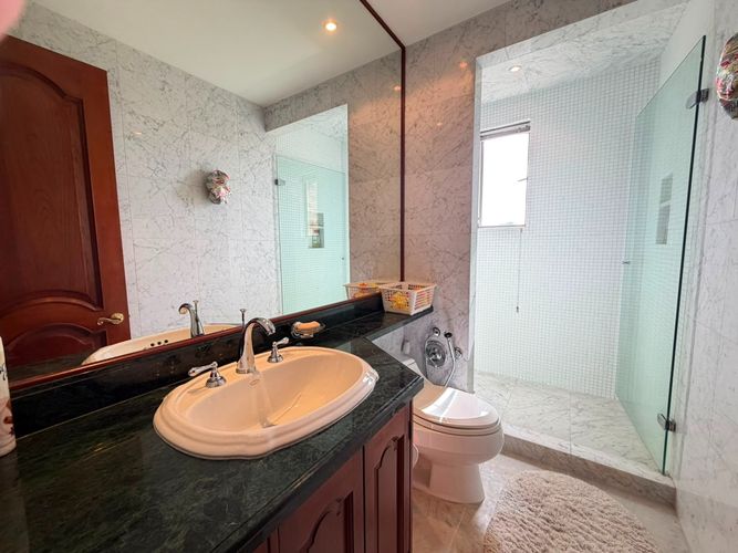 Apartamento de 3 alcobas en venta en Usaquen, Bogotá, 523 m² · foto 22 de 24