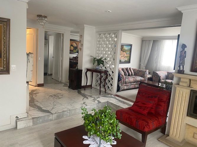 Casa de 3 alcobas en venta en Niza Norte, Bogotá, 200 m² · foto 6 de 24