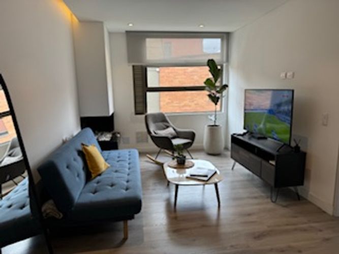 Apartaestudio en venta en Santa Barbara Central, Bogotá, 57 m² · foto 4 de 13
