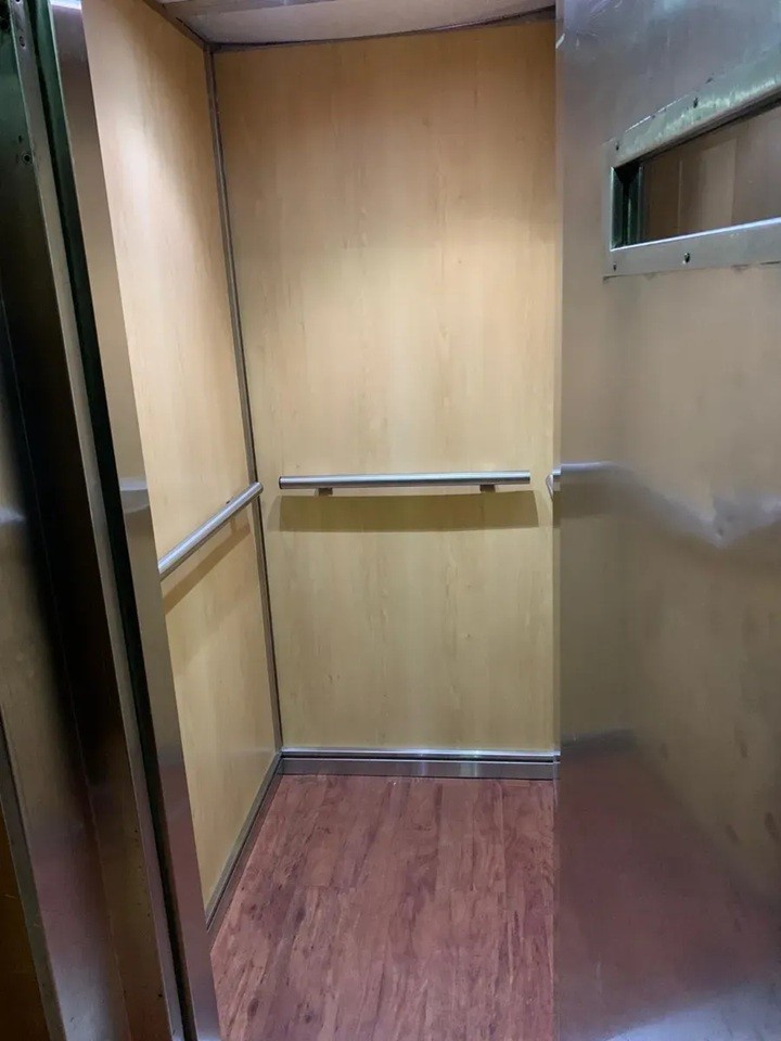 ALQUILER EN EL CENTRO, MONO AMBIENTE EN PISO 5 AL FRENTE, AIRE ACONDICIONADO, SEGURIDAD DIURNA · Foto 9