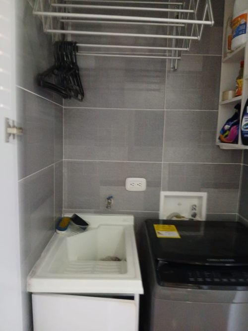 Apartamento de 1 alcoba en venta en Niza Norte, Bogotá, 23 m² · foto 8 de 15