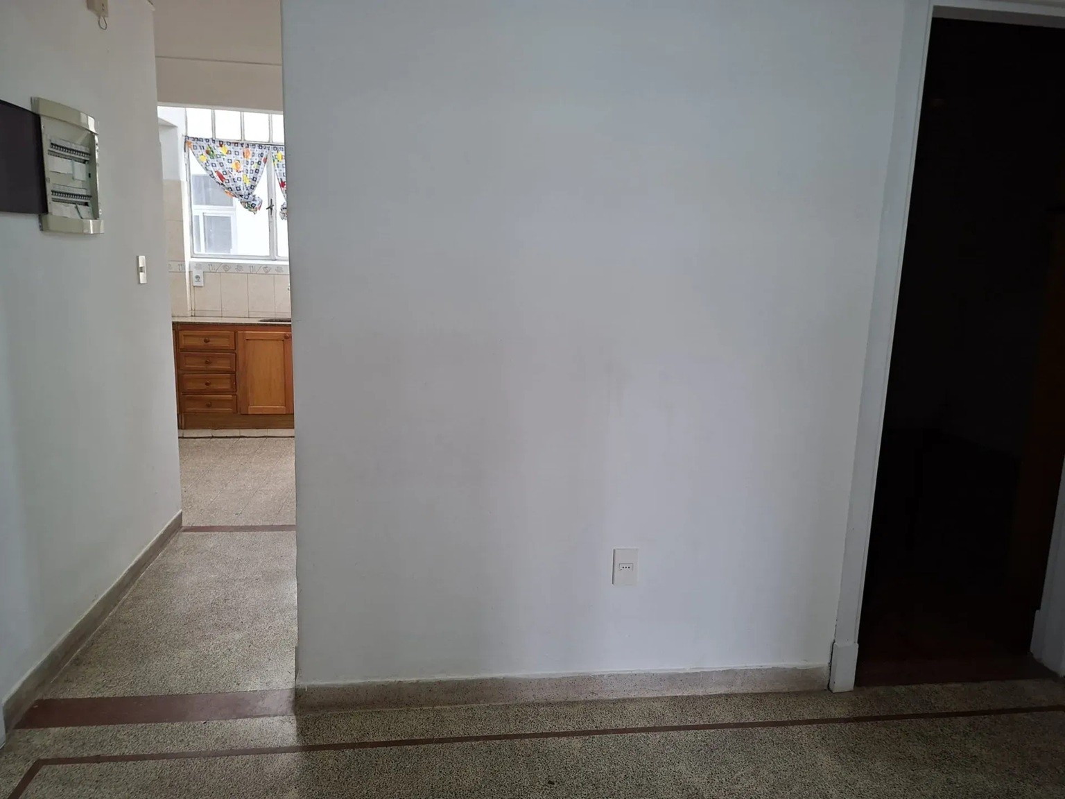 ALQUILER EN CORDON NORTE DE 3 DORMITORIOS, PISO 1, 2 BAÑOS, LAVADERO, GASTOS COMUNES BAJOS · Foto 11