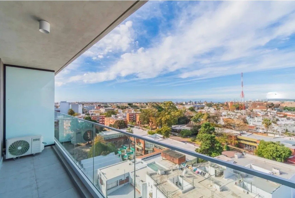 ALQUILER EN LA BLANQUEADA DE 1 DORMITORIO, PISO 10, BALCON, SEGURIDAD, PISCINA, SOLARIUM, LAVADERO ETC · Foto 11