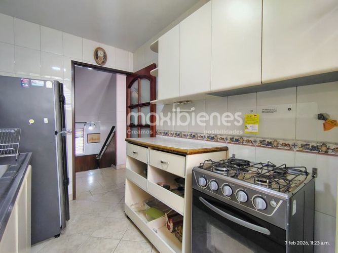 Apartamento de 4 alcobas en venta en Laureles, Medellín, 126 m² · foto 14 de 20
