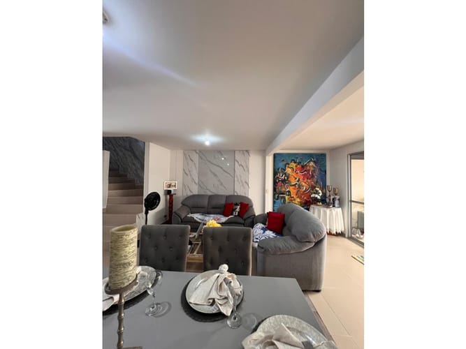 Casa en venta en Ciudad Country, Jamundí, 117 m² · foto 3 de 24