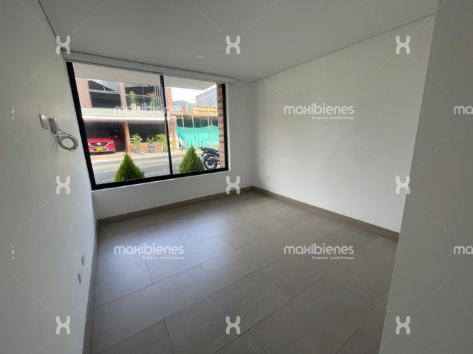 Apartamento de 3 alcobas en venta en La Ceja, 140 m² · foto 4 de 24