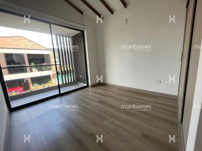 Apartamento de 3 alcobas en venta en La Ceja, 140 m² · foto 11 de 24