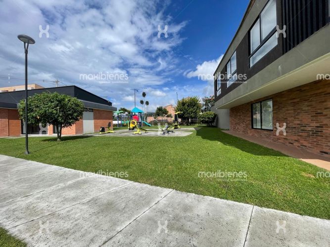 Apartamento de 3 alcobas en venta en La Ceja, 140 m² · foto 23 de 24