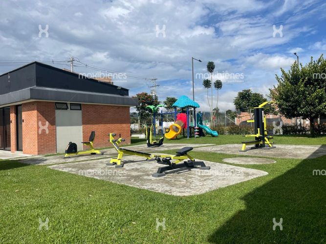 Apartamento de 3 alcobas en venta en La Ceja, 140 m² · foto 24 de 24