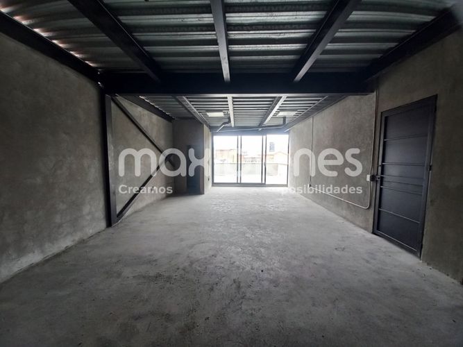 Local en arriendo en Asomadera No.3, Medellín, 160 m² · foto 6 de 8
