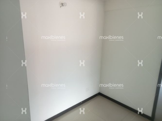 Apartamento de 3 alcobas en venta en Niquia, Bello, 66 m² · foto 7 de 13