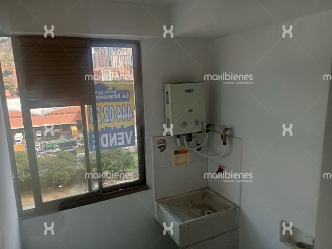 Apartamento de 3 alcobas en venta en Niquia, Bello, 66 m² · foto 10 de 13