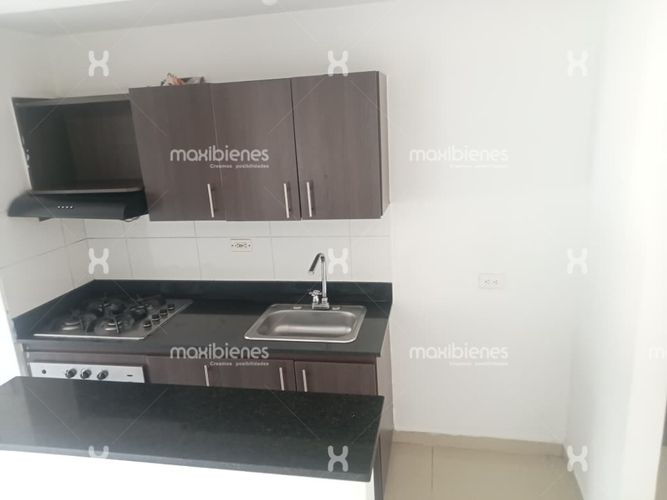 Apartamento de 3 alcobas en venta en Niquia, Bello, 66 m² · foto 11 de 13