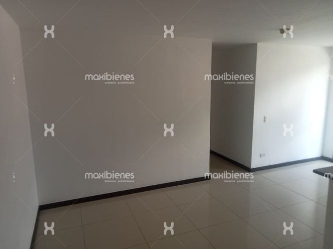 Apartamento de 3 alcobas en venta en Niquia, Bello, 66 m² · foto 13 de 13