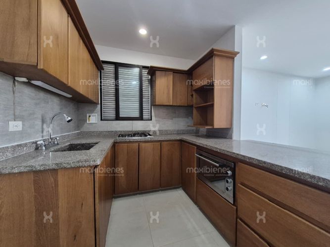 Apartamento de 2 alcobas en venta en La Milagrosa, La Ceja, 68 m² · foto 3 de 19