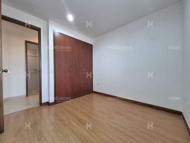 Apartamento de 2 alcobas en venta en La Milagrosa, La Ceja, 68 m² · foto 9 de 19