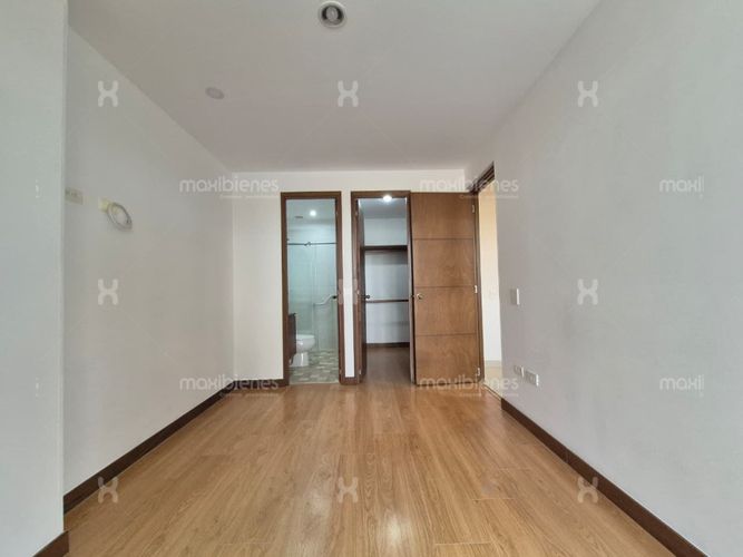 Apartamento de 2 alcobas en venta en La Milagrosa, La Ceja, 68 m² · foto 10 de 19