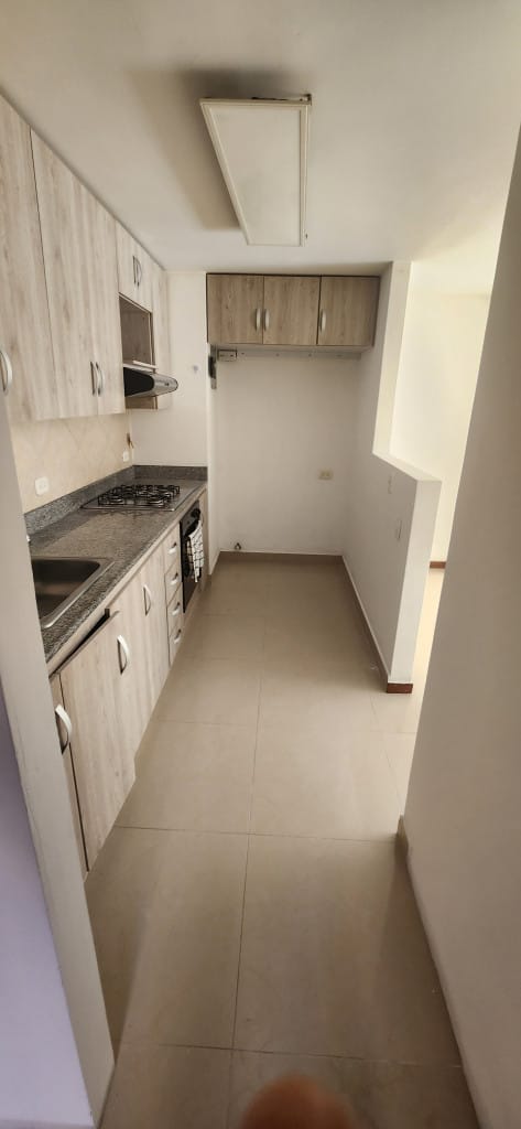 Apartamento de 3 alcobas en arriendo en El Tesoro, Medellín, 112 m² · foto 2 de 18