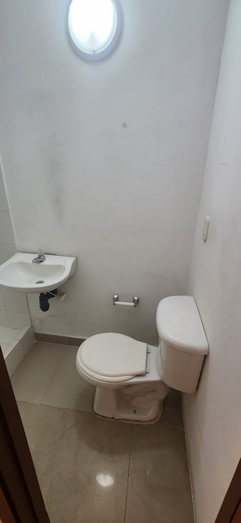 Apartamento de 3 alcobas en arriendo en El Tesoro, Medellín, 112 m² · foto 5 de 18
