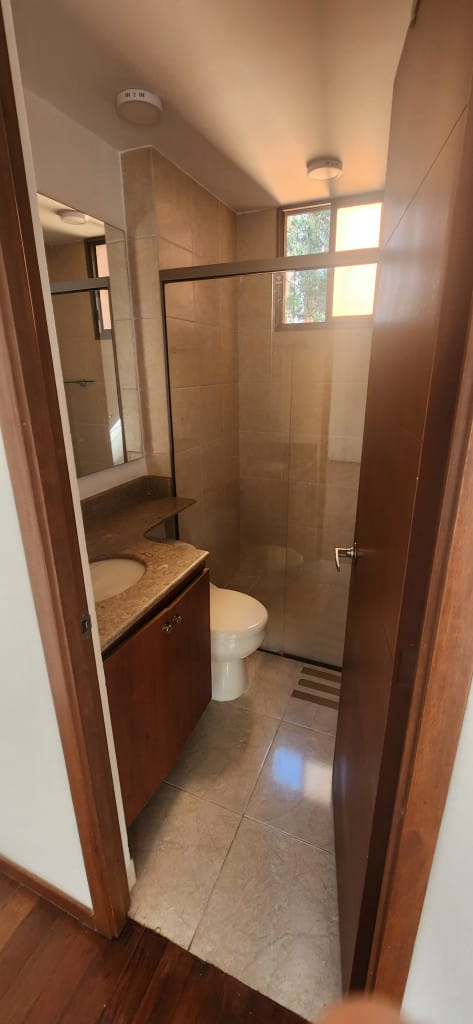 Apartamento de 3 alcobas en arriendo en El Tesoro, Medellín, 112 m² · foto 17 de 18