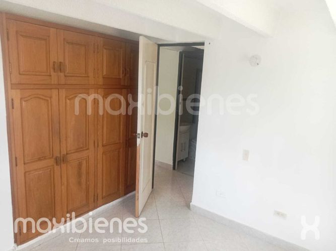 Apartamento de 3 alcobas en venta en La Misericordia, Copacabana, 57 m² · foto 9 de 22