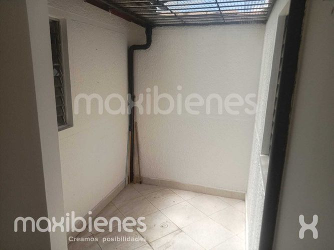 Apartamento de 3 alcobas en venta en La Misericordia, Copacabana, 57 m² · foto 11 de 22